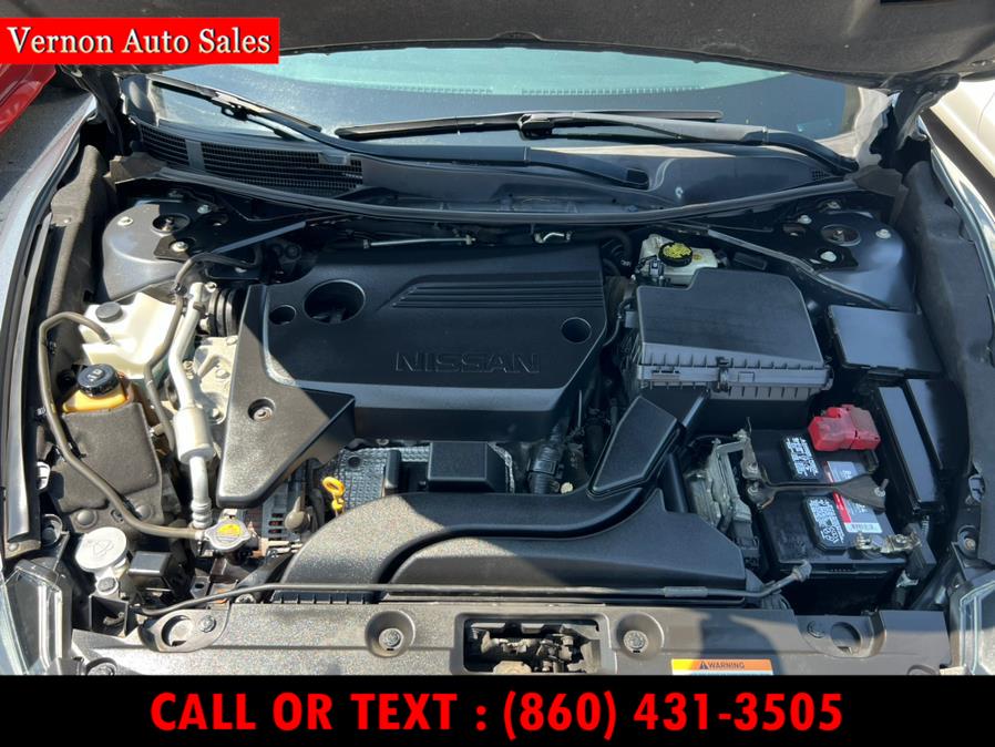 2016 Nissan Altima 4dr Sdn I4 2.5 SV, available for sale in Manchester, Connecticut | Vernon Auto Sale & Service. Manchester, Connecticut 2016 Nissan Altima 4dr Sdn I4 2.5 SV, available for sale in Manchester, Connecticut | Vernon Auto Sale & Service. Manchester, Connecticut