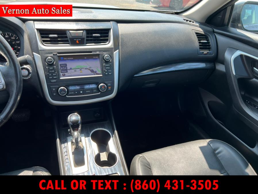 2016 Nissan Altima 4dr Sdn I4 2.5 SV, available for sale in Manchester, Connecticut | Vernon Auto Sale & Service. Manchester, Connecticut 2016 Nissan Altima 4dr Sdn I4 2.5 SV, available for sale in Manchester, Connecticut | Vernon Auto Sale & Service. Manchester, Connecticut