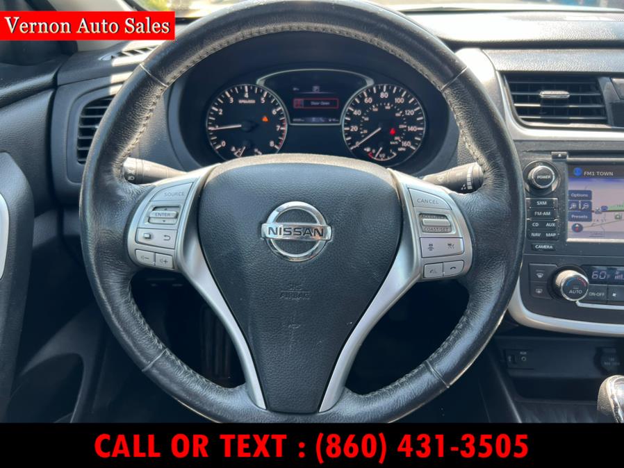 2016 Nissan Altima 4dr Sdn I4 2.5 SV, available for sale in Manchester, Connecticut | Vernon Auto Sale & Service. Manchester, Connecticut 2016 Nissan Altima 4dr Sdn I4 2.5 SV, available for sale in Manchester, Connecticut | Vernon Auto Sale & Service. Manchester, Connecticut