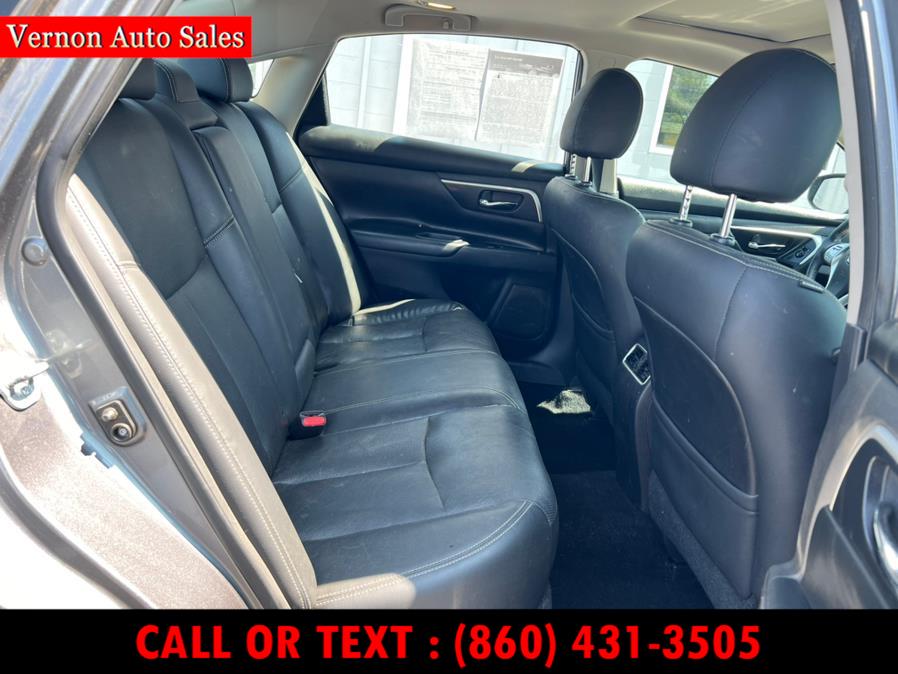 2016 Nissan Altima 4dr Sdn I4 2.5 SV, available for sale in Manchester, Connecticut | Vernon Auto Sale & Service. Manchester, Connecticut 2016 Nissan Altima 4dr Sdn I4 2.5 SV, available for sale in Manchester, Connecticut | Vernon Auto Sale & Service. Manchester, Connecticut