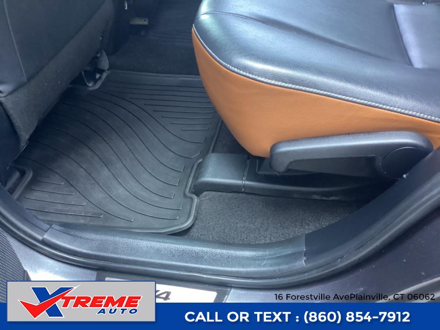 2017 Toyota RAV4 SE AWD (Natl), available for sale in Plainville, Connecticut | Xtreme Auto. Plainville, Connecticut 2017 Toyota RAV4 SE AWD (Natl), available for sale in Plainville, Connecticut | Xtreme Auto. Plainville, Connecticut