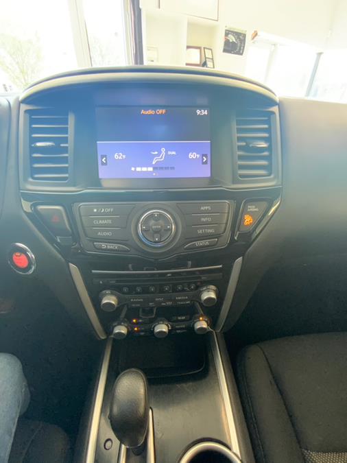 2017 Nissan Pathfinder 4x4 SL, available for sale in Hartford, Connecticut | Franklin Motors Auto Sales LLC. Hartford, Connecticut 2017 Nissan Pathfinder 4x4 SL, available for sale in Hartford, Connecticut | Franklin Motors Auto Sales LLC. Hartford, Connecticut