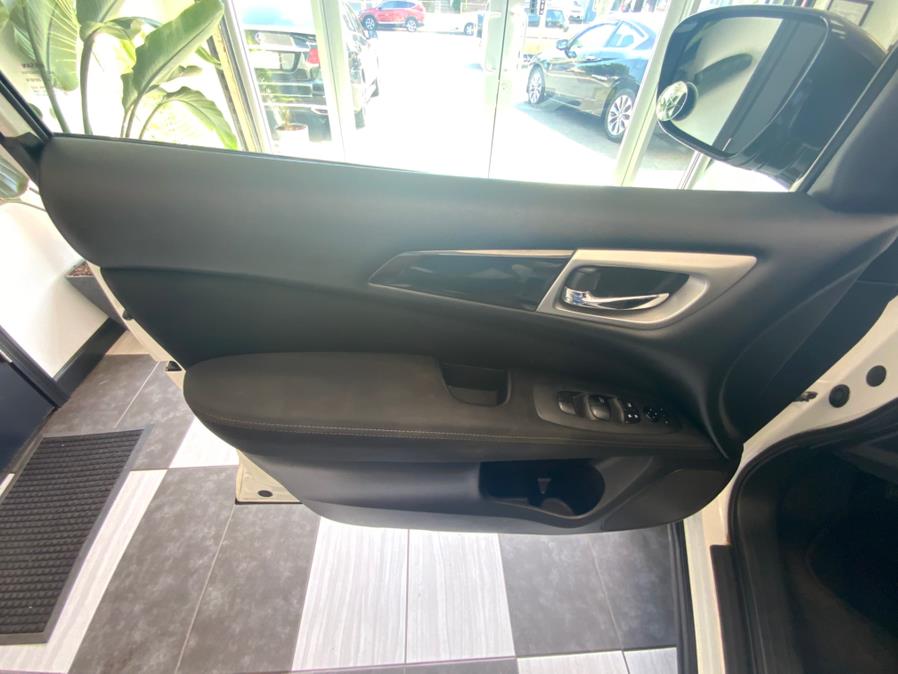 2017 Nissan Pathfinder 4x4 SL, available for sale in Hartford, Connecticut | Franklin Motors Auto Sales LLC. Hartford, Connecticut 2017 Nissan Pathfinder 4x4 SL, available for sale in Hartford, Connecticut | Franklin Motors Auto Sales LLC. Hartford, Connecticut