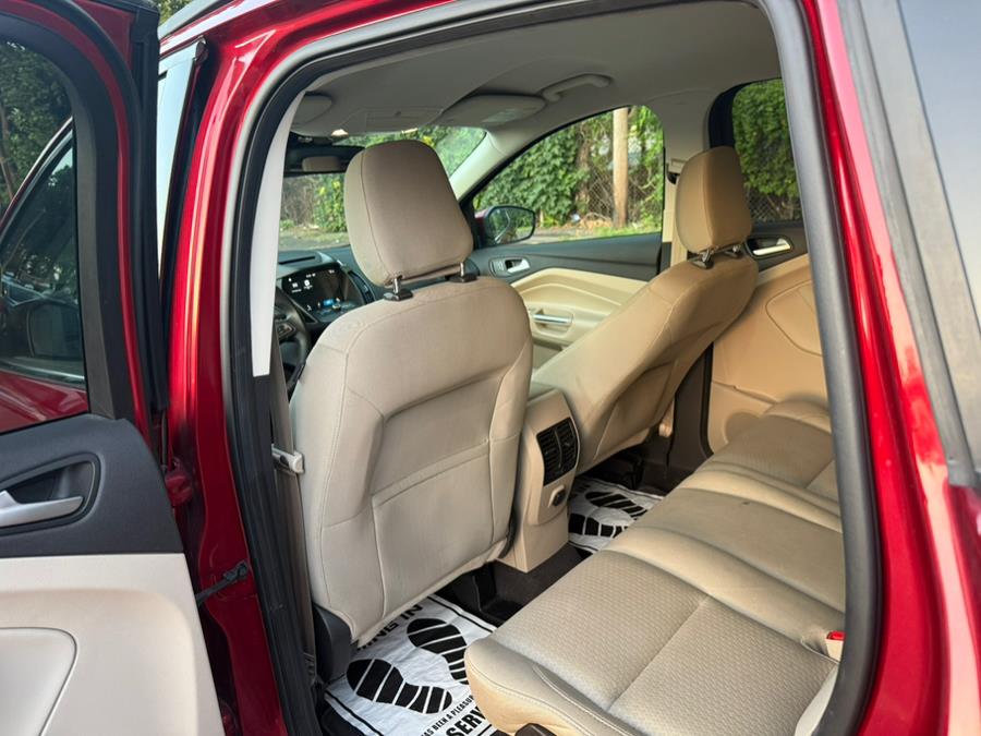 2018 Ford Escape SE FWD, available for sale in Philadelphia, Pennsylvania | Eugen's Auto Sales & Repairs. Philadelphia, Pennsylvania 2018 Ford Escape SE FWD, available for sale in Philadelphia, Pennsylvania | Eugen's Auto Sales & Repairs. Philadelphia, Pennsylvania