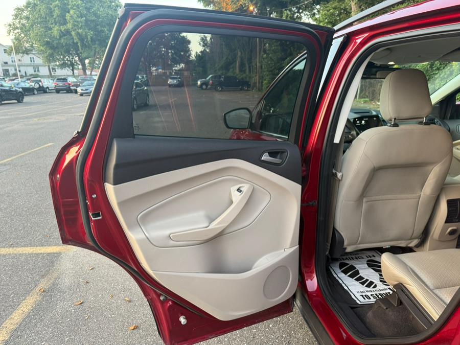 2018 Ford Escape SE FWD, available for sale in Philadelphia, Pennsylvania | Eugen's Auto Sales & Repairs. Philadelphia, Pennsylvania 2018 Ford Escape SE FWD, available for sale in Philadelphia, Pennsylvania | Eugen's Auto Sales & Repairs. Philadelphia, Pennsylvania