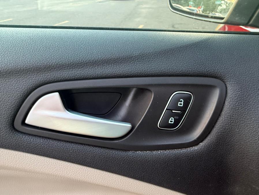 2018 Ford Escape SE FWD, available for sale in Philadelphia, Pennsylvania | Eugen's Auto Sales & Repairs. Philadelphia, Pennsylvania 2018 Ford Escape SE FWD, available for sale in Philadelphia, Pennsylvania | Eugen's Auto Sales & Repairs. Philadelphia, Pennsylvania