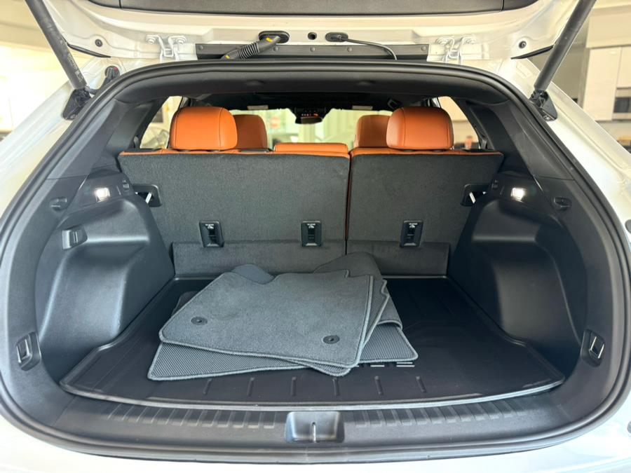 2025 Honda Prologue Elite AWD, available for sale in Franklin Square, New York | Luxury Motor Club. Franklin Square, New York 2025 Honda Prologue Elite AWD, available for sale in Franklin Square, New York | Luxury Motor Club. Franklin Square, New York