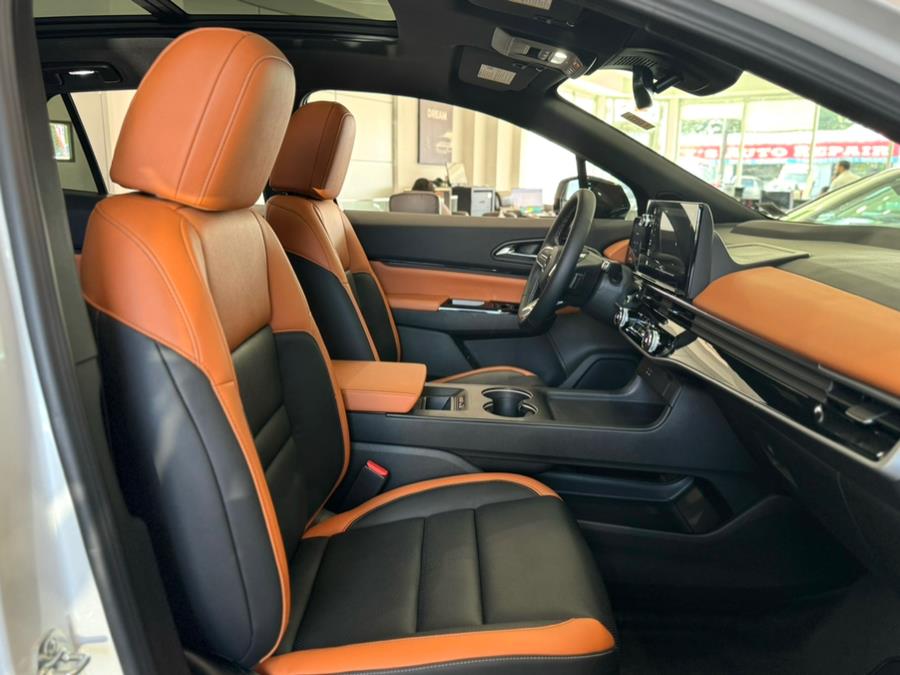 2025 Honda Prologue Elite AWD, available for sale in Franklin Square, New York | Luxury Motor Club. Franklin Square, New York 2025 Honda Prologue Elite AWD, available for sale in Franklin Square, New York | Luxury Motor Club. Franklin Square, New York