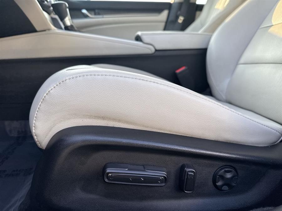 2018 Honda Accord Touring, available for sale in Elida, Ohio | Josh's All Under Ten LLC. Elida, Ohio 2018 Honda Accord Touring, available for sale in Elida, Ohio | Josh's All Under Ten LLC. Elida, Ohio
