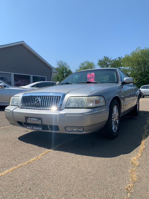 2010 Mercury Grand Marquis 4dr Sdn LS, available for sale in Clinton, Connecticut | M&M Motors International. Clinton, Connecticut 2010 Mercury Grand Marquis 4dr Sdn LS, available for sale in Clinton, Connecticut | M&M Motors International. Clinton, Connecticut