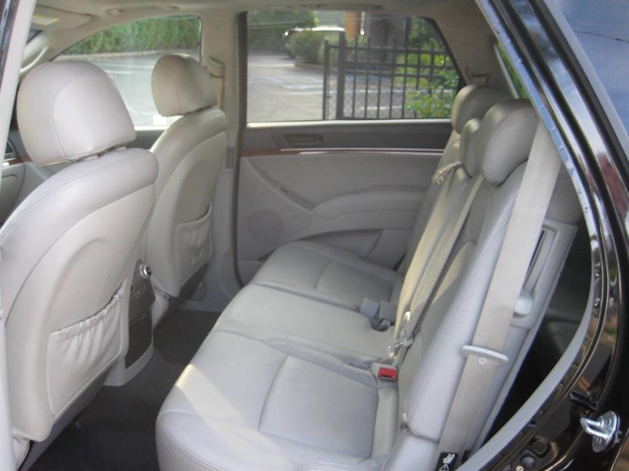 2011 Hyundai Veracruz GLS 4dr Crossover, available for sale in Massapequa, New York | Rite Choice Auto Inc.. Massapequa, New York 2011 Hyundai Veracruz GLS 4dr Crossover, available for sale in Massapequa, New York | Rite Choice Auto Inc.. Massapequa, New York