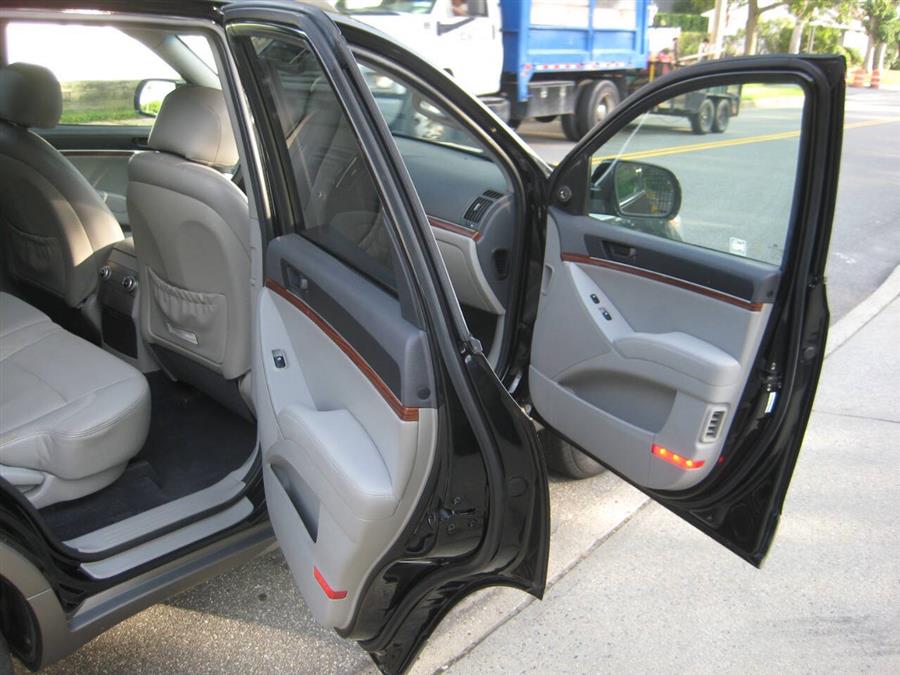 2011 Hyundai Veracruz GLS 4dr Crossover, available for sale in Massapequa, New York | Rite Choice Auto Inc.. Massapequa, New York 2011 Hyundai Veracruz GLS 4dr Crossover, available for sale in Massapequa, New York | Rite Choice Auto Inc.. Massapequa, New York