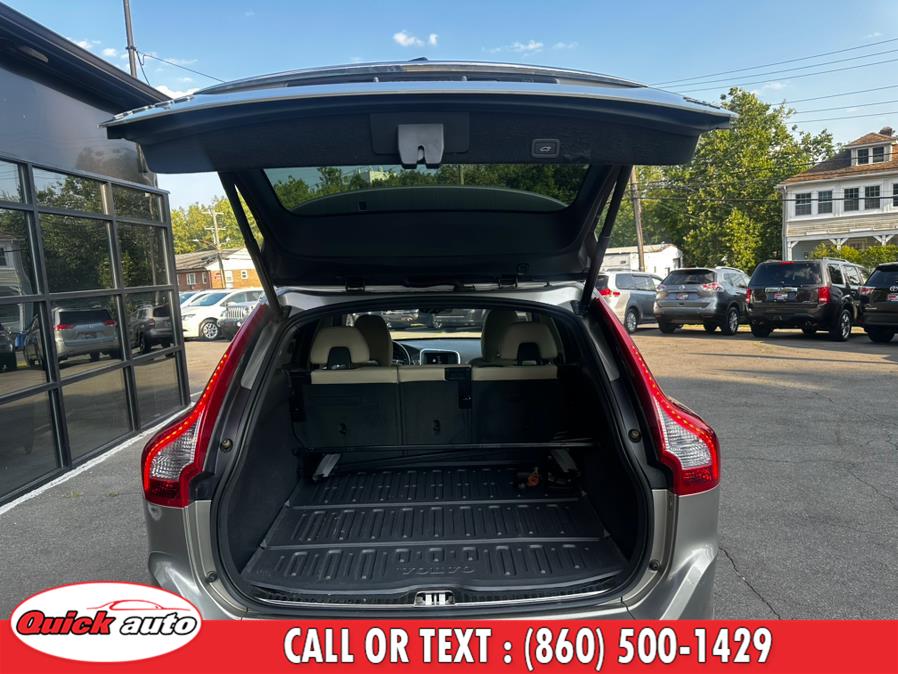 2016 Volvo XC60 AWD 4dr T5 Premier, available for sale in Bristol, Connecticut | Quick Auto LLC. Bristol, Connecticut 2016 Volvo XC60 AWD 4dr T5 Premier, available for sale in Bristol, Connecticut | Quick Auto LLC. Bristol, Connecticut