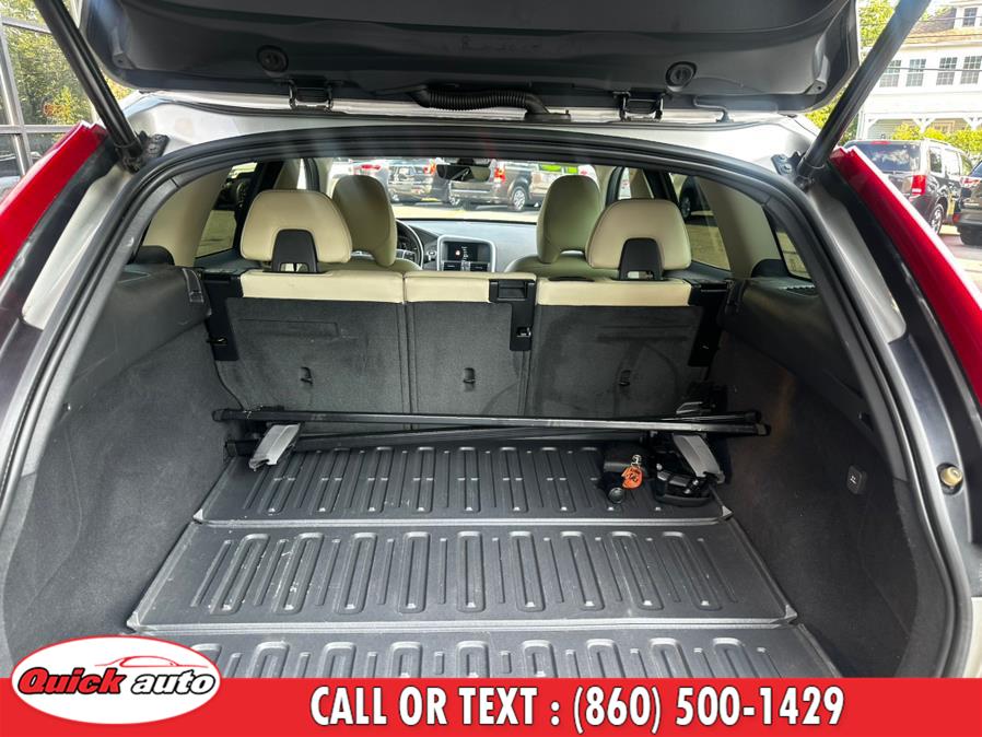 2016 Volvo XC60 AWD 4dr T5 Premier, available for sale in Bristol, Connecticut | Quick Auto LLC. Bristol, Connecticut 2016 Volvo XC60 AWD 4dr T5 Premier, available for sale in Bristol, Connecticut | Quick Auto LLC. Bristol, Connecticut