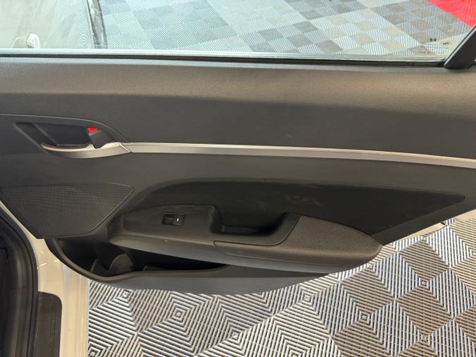 2020 Hyundai Elantra SEL IVT SULEV, available for sale in West Babylon , New York | MP Motors Inc. West Babylon , New York 2020 Hyundai Elantra SEL IVT SULEV, available for sale in West Babylon , New York | MP Motors Inc. West Babylon , New York