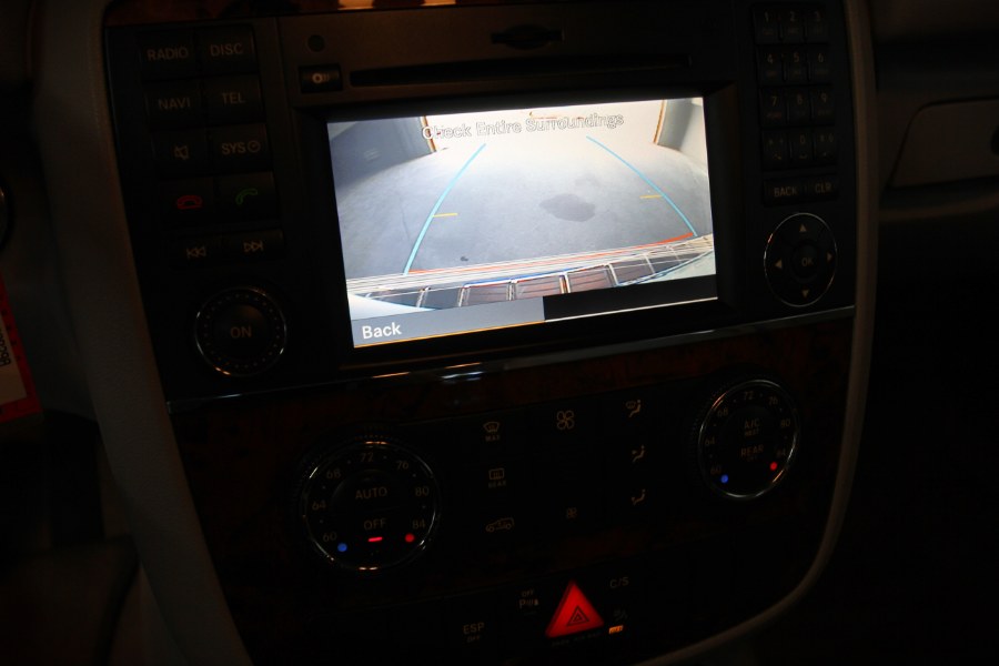 2010 Mercedes-Benz R-Class 4MATIC 4dr R350, available for sale in Garden Grove, California | U Save Auto Auction. Garden Grove, California 2010 Mercedes-Benz R-Class 4MATIC 4dr R350, available for sale in Garden Grove, California | U Save Auto Auction. Garden Grove, California