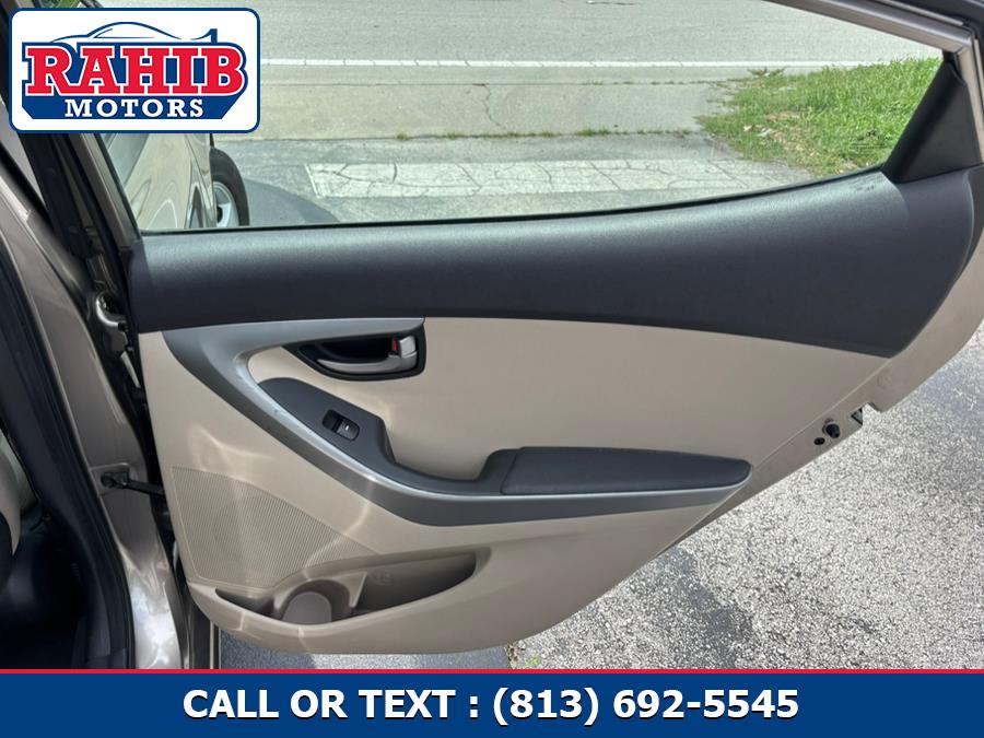 2015 Hyundai Elantra 4dr Sdn Man SE (Alabama Plant), available for sale in Orlando, Florida | Rahib inc. Orlando, Florida 2015 Hyundai Elantra 4dr Sdn Man SE (Alabama Plant), available for sale in Orlando, Florida | Rahib inc. Orlando, Florida