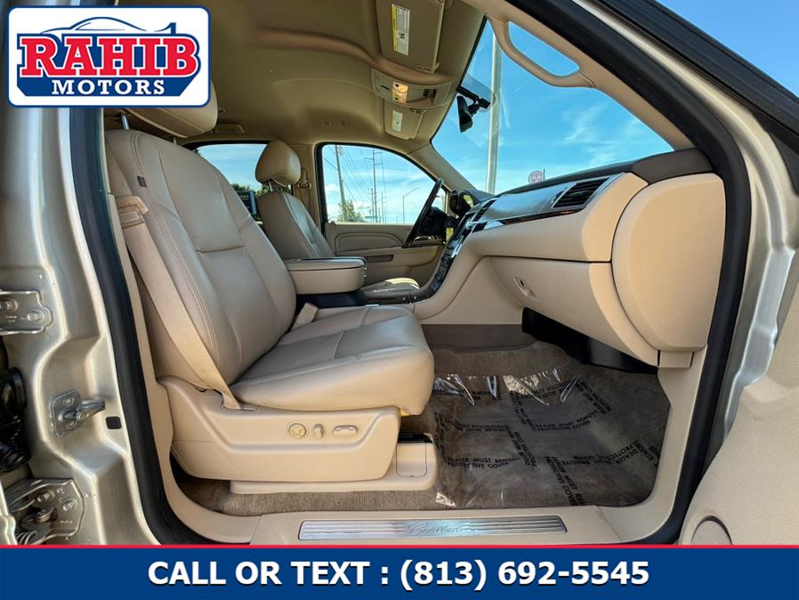2013 Cadillac Escalade 2WD 4dr Base, available for sale in Orlando, Florida | Rahib inc. Orlando, Florida 2013 Cadillac Escalade 2WD 4dr Base, available for sale in Orlando, Florida | Rahib inc. Orlando, Florida