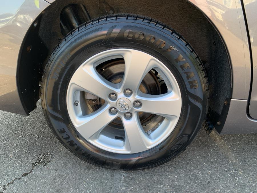 2015 Toyota Sienna 5dr 7-Pass Van LE AAS FWD (Natl), available for sale in Springfield, Massachusetts | Absolute Motors Inc. Springfield, Massachusetts 2015 Toyota Sienna 5dr 7-Pass Van LE AAS FWD (Natl), available for sale in Springfield, Massachusetts | Absolute Motors Inc. Springfield, Massachusetts