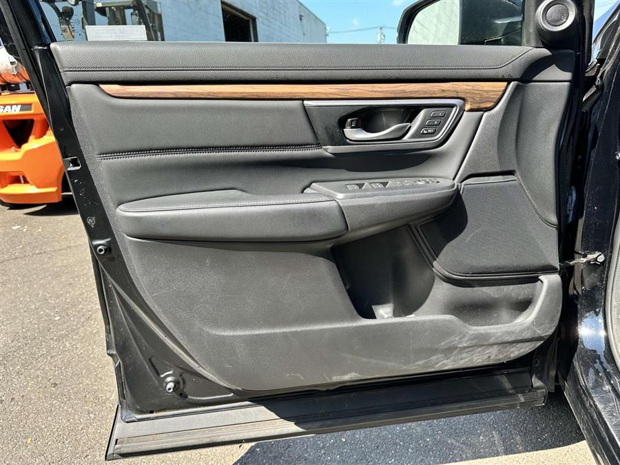 2022 Honda Cr-v EX-L, available for sale in Patchogue, New York | Baron Supercenter. Patchogue, New York 2022 Honda Cr-v EX-L, available for sale in Patchogue, New York | Baron Supercenter. Patchogue, New York