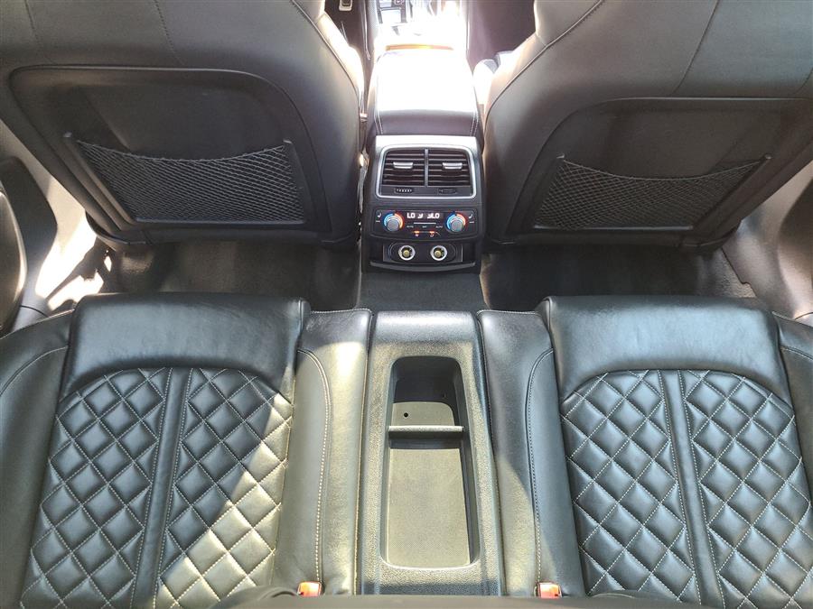 2013 Audi S7 Prestige photo 47