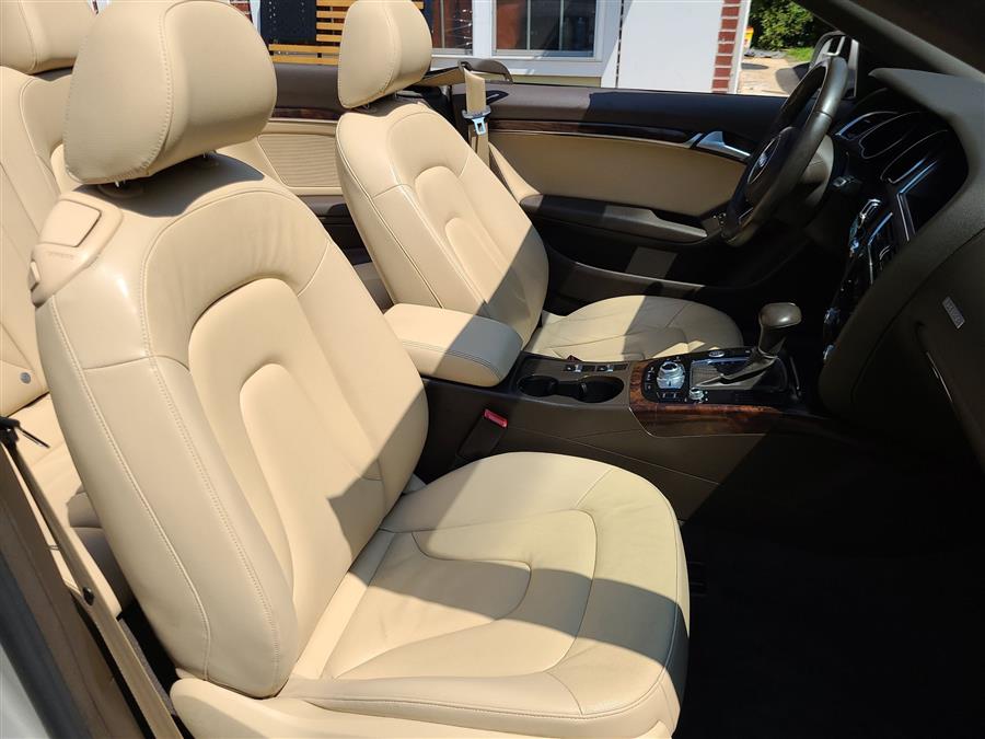 2013 Audi A5 Cabriolet Quattro 2.0T Premium Plus photo 33