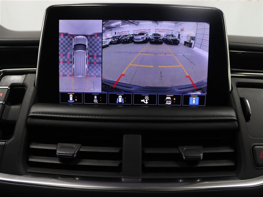 2021 Chevrolet Tahoe Z71 photo 12