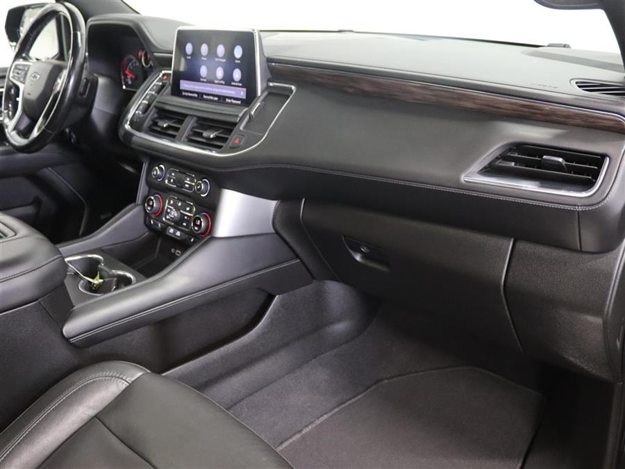 2021 Chevrolet Tahoe Z71 photo 13