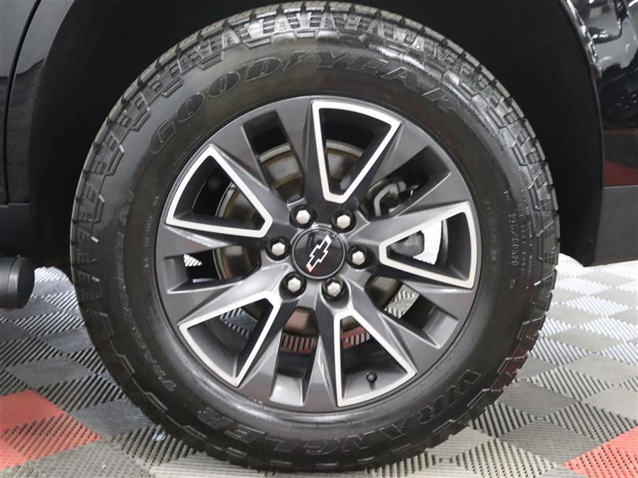 2021 Chevrolet Tahoe Z71 photo 20