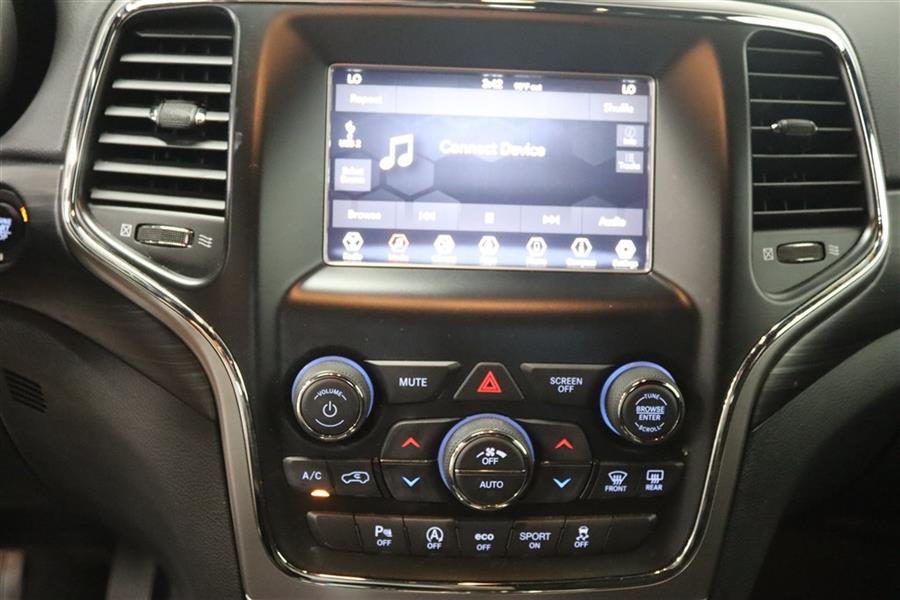 2020 Jeep Grand Cherokee LAREDO, available for sale in Paterson, New Jersey | Fast Track Motors. Paterson, New Jersey 2020 Jeep Grand Cherokee LAREDO, available for sale in Paterson, New Jersey | Fast Track Motors. Paterson, New Jersey