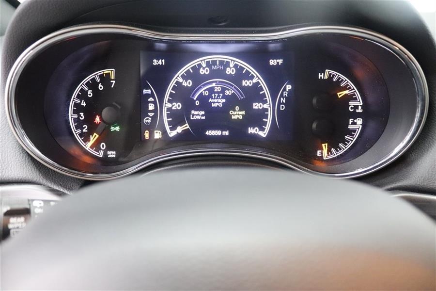 2020 Jeep Grand Cherokee LAREDO, available for sale in Paterson, New Jersey | Fast Track Motors. Paterson, New Jersey 2020 Jeep Grand Cherokee LAREDO, available for sale in Paterson, New Jersey | Fast Track Motors. Paterson, New Jersey