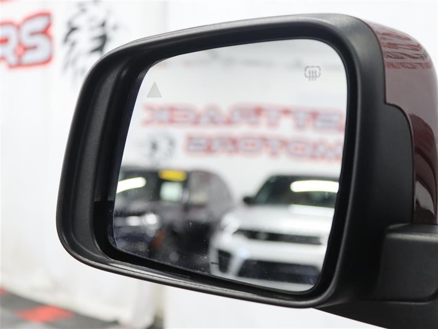 2020 Jeep Grand Cherokee LAREDO, available for sale in Paterson, New Jersey | Fast Track Motors. Paterson, New Jersey 2020 Jeep Grand Cherokee LAREDO, available for sale in Paterson, New Jersey | Fast Track Motors. Paterson, New Jersey