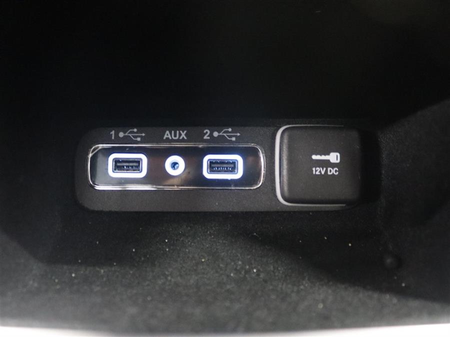2020 Jeep Grand Cherokee LAREDO, available for sale in Paterson, New Jersey | Fast Track Motors. Paterson, New Jersey 2020 Jeep Grand Cherokee LAREDO, available for sale in Paterson, New Jersey | Fast Track Motors. Paterson, New Jersey