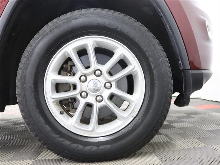 2020 Jeep Grand Cherokee LAREDO, available for sale in Paterson, New Jersey | Fast Track Motors. Paterson, New Jersey 2020 Jeep Grand Cherokee LAREDO, available for sale in Paterson, New Jersey | Fast Track Motors. Paterson, New Jersey