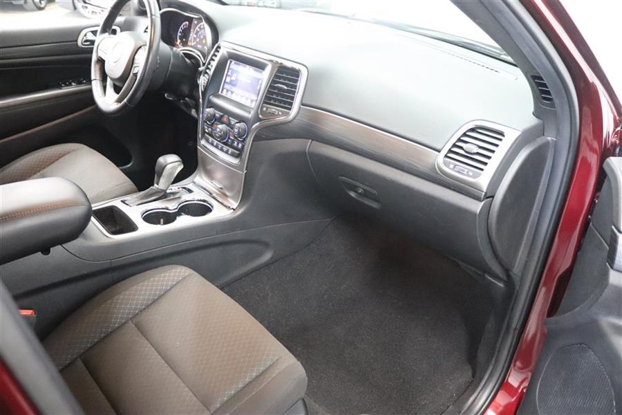 2020 Jeep Grand Cherokee LAREDO, available for sale in Paterson, New Jersey | Fast Track Motors. Paterson, New Jersey 2020 Jeep Grand Cherokee LAREDO, available for sale in Paterson, New Jersey | Fast Track Motors. Paterson, New Jersey