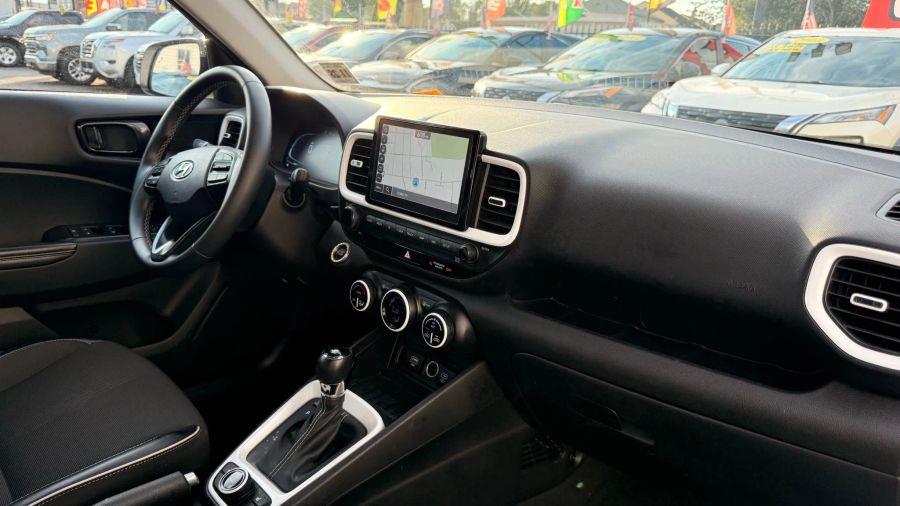 2023 Hyundai Venue Limited Sport Utility 4D, available for sale in Linden, New Jersey | Route 27 Auto Mall. Linden, New Jersey 2023 Hyundai Venue Limited Sport Utility 4D, available for sale in Linden, New Jersey | Route 27 Auto Mall. Linden, New Jersey