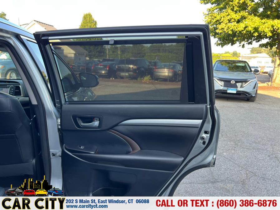 2018 Toyota Highlander XLE V6 AWD (Natl), available for sale in East Windsor, Connecticut | Car City LLC. East Windsor, Connecticut 2018 Toyota Highlander XLE V6 AWD (Natl), available for sale in East Windsor, Connecticut | Car City LLC. East Windsor, Connecticut