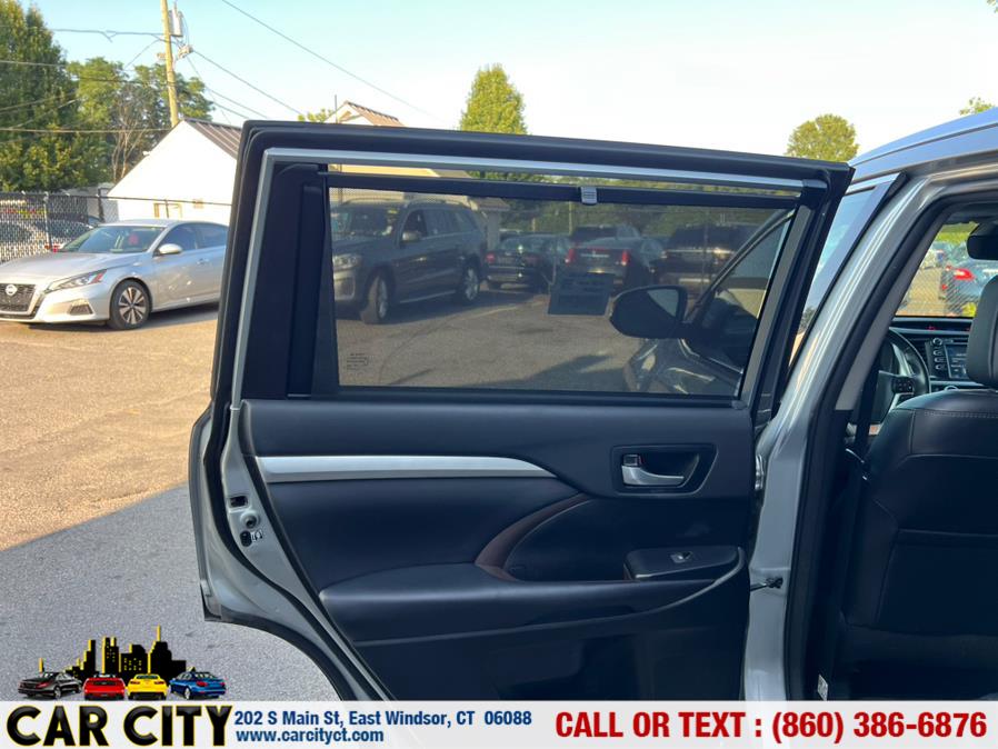 2018 Toyota Highlander XLE V6 AWD (Natl), available for sale in East Windsor, Connecticut | Car City LLC. East Windsor, Connecticut 2018 Toyota Highlander XLE V6 AWD (Natl), available for sale in East Windsor, Connecticut | Car City LLC. East Windsor, Connecticut