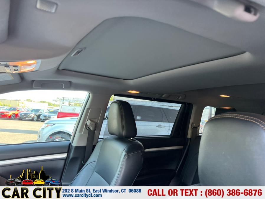 2018 Toyota Highlander XLE V6 AWD (Natl), available for sale in East Windsor, Connecticut | Car City LLC. East Windsor, Connecticut 2018 Toyota Highlander XLE V6 AWD (Natl), available for sale in East Windsor, Connecticut | Car City LLC. East Windsor, Connecticut