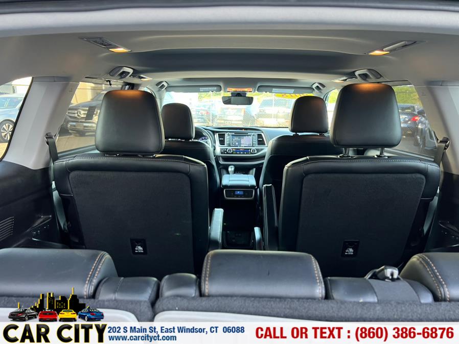 2018 Toyota Highlander XLE V6 AWD (Natl), available for sale in East Windsor, Connecticut | Car City LLC. East Windsor, Connecticut 2018 Toyota Highlander XLE V6 AWD (Natl), available for sale in East Windsor, Connecticut | Car City LLC. East Windsor, Connecticut