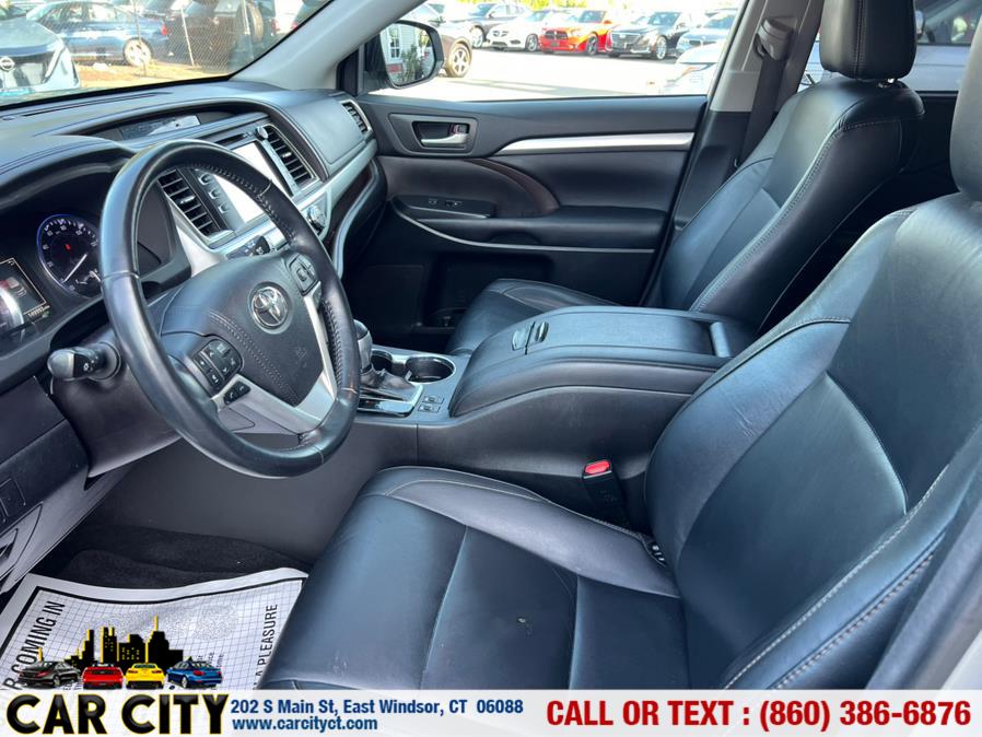 2018 Toyota Highlander XLE V6 AWD (Natl), available for sale in East Windsor, Connecticut | Car City LLC. East Windsor, Connecticut 2018 Toyota Highlander XLE V6 AWD (Natl), available for sale in East Windsor, Connecticut | Car City LLC. East Windsor, Connecticut