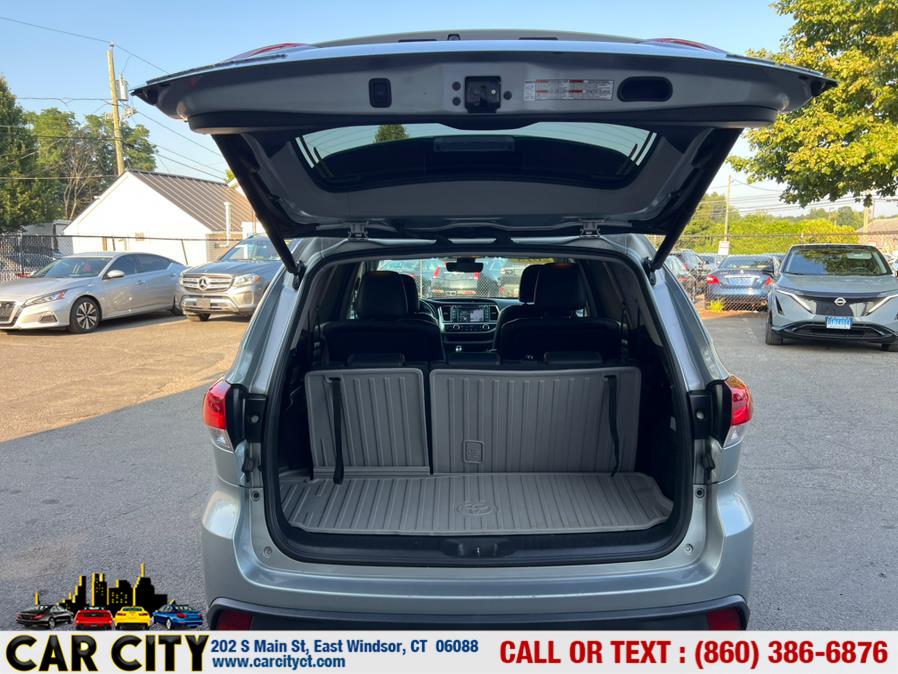 2018 Toyota Highlander XLE V6 AWD (Natl), available for sale in East Windsor, Connecticut | Car City LLC. East Windsor, Connecticut 2018 Toyota Highlander XLE V6 AWD (Natl), available for sale in East Windsor, Connecticut | Car City LLC. East Windsor, Connecticut