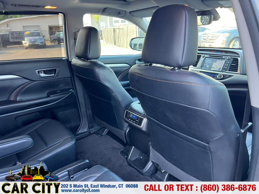 2018 Toyota Highlander XLE V6 AWD (Natl), available for sale in East Windsor, Connecticut | Car City LLC. East Windsor, Connecticut 2018 Toyota Highlander XLE V6 AWD (Natl), available for sale in East Windsor, Connecticut | Car City LLC. East Windsor, Connecticut