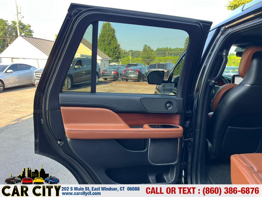 2018 Lincoln Navigator 4x4 Reserve, available for sale in East Windsor, Connecticut | Car City LLC. East Windsor, Connecticut 2018 Lincoln Navigator 4x4 Reserve, available for sale in East Windsor, Connecticut | Car City LLC. East Windsor, Connecticut