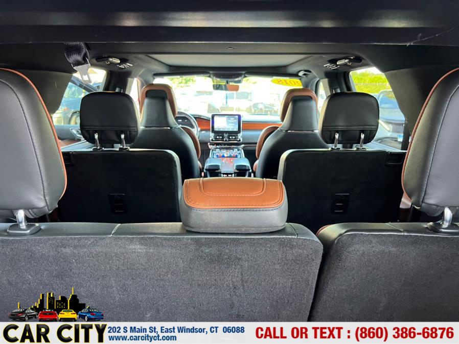 2018 Lincoln Navigator 4x4 Reserve, available for sale in East Windsor, Connecticut | Car City LLC. East Windsor, Connecticut 2018 Lincoln Navigator 4x4 Reserve, available for sale in East Windsor, Connecticut | Car City LLC. East Windsor, Connecticut