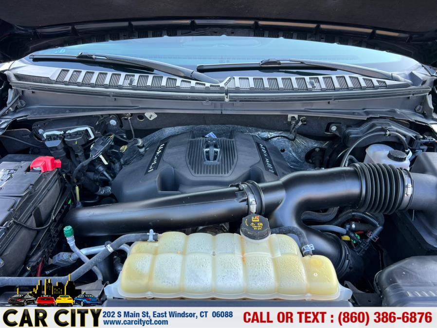 2018 Lincoln Navigator 4x4 Reserve, available for sale in East Windsor, Connecticut | Car City LLC. East Windsor, Connecticut 2018 Lincoln Navigator 4x4 Reserve, available for sale in East Windsor, Connecticut | Car City LLC. East Windsor, Connecticut