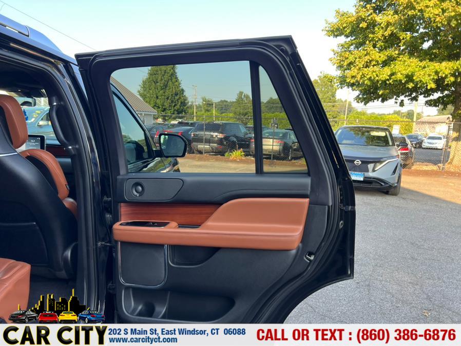 2018 Lincoln Navigator 4x4 Reserve, available for sale in East Windsor, Connecticut | Car City LLC. East Windsor, Connecticut 2018 Lincoln Navigator 4x4 Reserve, available for sale in East Windsor, Connecticut | Car City LLC. East Windsor, Connecticut