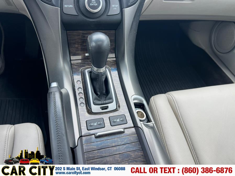 2012 Acura TL 4dr Sdn Auto 2WD, available for sale in East Windsor, Connecticut | Car City LLC. East Windsor, Connecticut 2012 Acura TL 4dr Sdn Auto 2WD, available for sale in East Windsor, Connecticut | Car City LLC. East Windsor, Connecticut