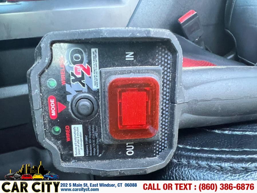 2019 Ford F-150 XLT 4WD SuperCrew 5.5'' Box, available for sale in East Windsor, Connecticut | Car City LLC. East Windsor, Connecticut 2019 Ford F-150 XLT 4WD SuperCrew 5.5'' Box, available for sale in East Windsor, Connecticut | Car City LLC. East Windsor, Connecticut