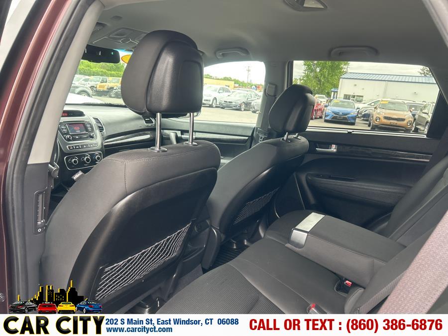2014 Kia Sorento 2WD 4dr I4 LX, available for sale in East Windsor, Connecticut | Car City LLC. East Windsor, Connecticut 2014 Kia Sorento 2WD 4dr I4 LX, available for sale in East Windsor, Connecticut | Car City LLC. East Windsor, Connecticut